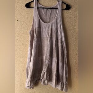 Knitted & Knotted ruffle flowy knit tank top  size m